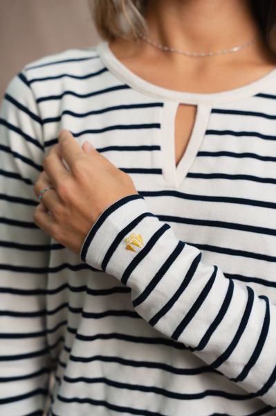 Дамска раирана тениска с дълъг ръкав