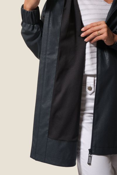 Дамско  непромокаемо яке Massalia